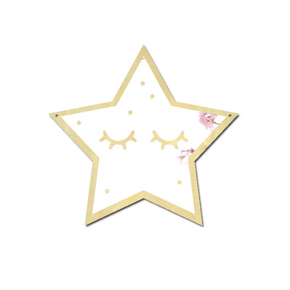 " Schattige ster spiegel voor kinderen, ontwikkelingsgericht ontwerp, ideaal voor in de babykamer."

"Ster spiegel, babykamer decor, kinderkamer accessoires, veilige spiegel, lichtgewicht spiegel, baby spiegel, visuele ontwikkeling, veilige babykamer inrichting, speelse spiegel, kinderkamer styling, babykamer styling, ontwikkelingsgerichte spiegel"
