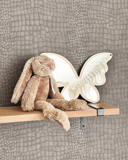 Veilige houten vlinder spiegel, babykamer accessoires, meisjeskamer decor, houten spiegels kinderkamer, lichtgewicht en veilig, visuele ontwikkeling, natuurlijk materiaal, speelse wanddecoratie voor baby's"
