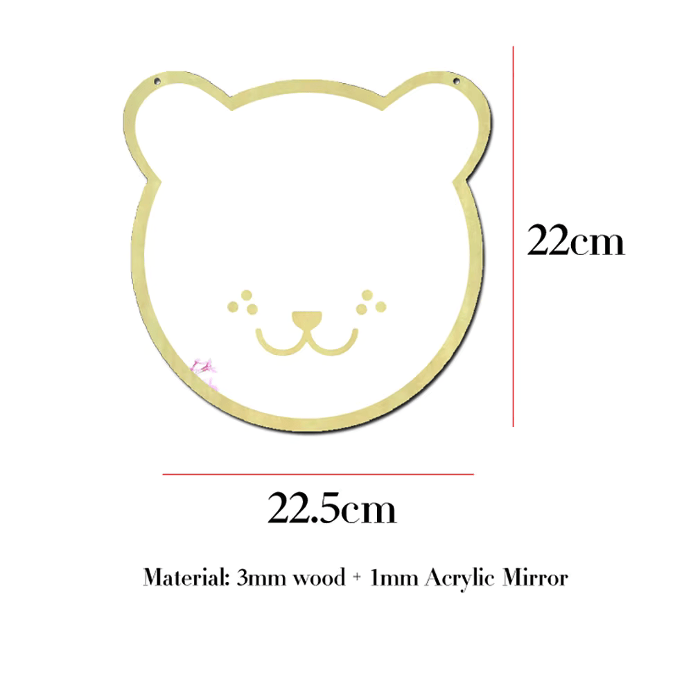 "Veilige houten beer spiegel, babykamer inrichting, kinderkamer wanddecoratie, houten spiegel voor kinderen, veilige en lichte materialen, baby accessoires van hout, visuele stimulatie, speels en natuurlijk design""Beer spiegel, babykamer decor, kinderkamer inrichting, schattige spiegel, ontwikkelingsgerichte spiegel, visuele stimulatie, lichte spiegel, babykamer accessoires, baby spiegel, dieren thema, speelse babykamer, kinderkamer styling"