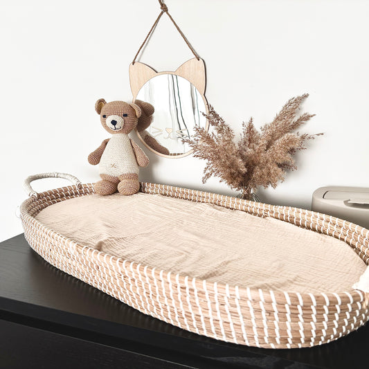 "Veilige houten poes spiegel, babykamer decor, dieren thema wanddecoratie, houten spiegels kinderkamer, visuele stimulatie, lichtgewicht spiegel voor baby's, veilige babykamer accessoires, natuurlijke look""Poes spiegel, babykamer decor, kinderkamer spiegel, lichte spiegel"
"Poesvormige spiegel, visuele ontwikkeling, kinderinterieur"